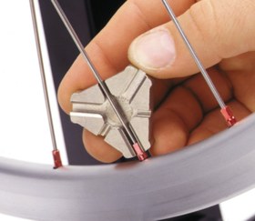 Resim ParkTool Akort Anahtarı Üçlü SW-7C 