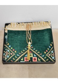 Resim Hediyelik Seccade Tesbih Seti Kilim Desenli Kadife Astarlı Seccade, Kristal Tesbih Ve Özel Kutulu Lüks Hediye Seti Yeşil 
