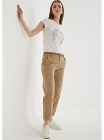Resim Fashion Friends Zımba Detaylı Baskılı Kadın T-shirt 25y0560k1 Ekru 