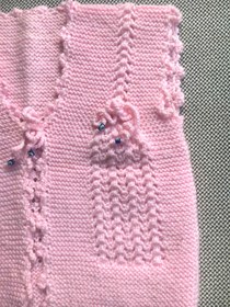 Resim El Örgüsü Bebek Yelekleri - Pembe 