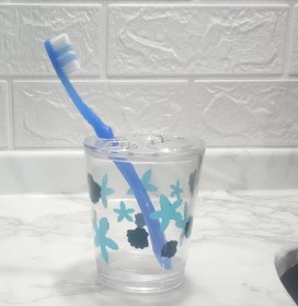 Resim 2 Adet Diş Fırçalık Benekli Desen Akrilik 8x8x9cm 350ml Banyo Seti Çok Renkli 