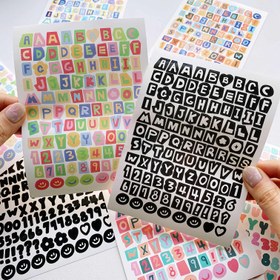 Resim 10 farklı desenli renkli alfabe etiketleri, sayı etiketleri, el defteri süs etiketleri, kart tutucu süs etiketleri, fotoğraf kartı tutucu süs etiketleri, DIY etiketleri, su geçirmez ve dikişsiz 