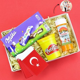 Resim Köpük Baloncuk & Türk Bayrağı & Play - Doh Oyun Hamuru & Milka Çikolata 23 Nisan Hediye Seti 