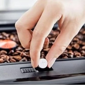 Resim Temizleme Tabletleri XS3000 | Tüm Krups Kahve Makineleri Için | 10 Adet | Hijyenik Komple Temizlik | Kolay Kullanım, Şeffaf, Beyaz 