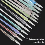 Resim 1 adet 13 Renkli Cam Damlama Çeşmesi Kalemi Vintage Cam Daldırma Kalemi İmza Dolum Mürekkep Çeşmesi Kalemler Kristal Yazı Daldırma Kalemleri 