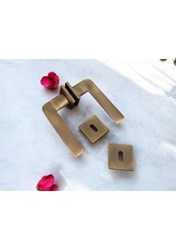 Resim Cloud Gate Mat Antik Sarı Kare Rozetli Oda Kapı Kolu 1 Takım 