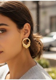 Resim Zarif Kulaklar İçin Golden Pirinç Halka Sarmal Vintage Kadın Küpe Kahverengi 