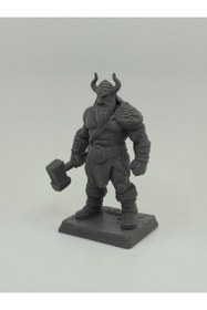 Resim shop Savaş Çekici Tutan Boynuzlu Savaşçı Figürü (3D Baskı) 