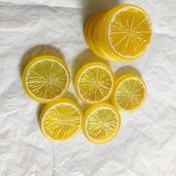 Resim 12 Simülasyon Plastik Sahte Limon Dilimleri Yapay Meyve Parti Süsleri Sahte Limon Meyve Süsleri Parti Limon Mutfak Süsleri - Simüle Edilmiş Sarı Limon Dilimleri Ev Mutfak - 5cm/2 İnç 
