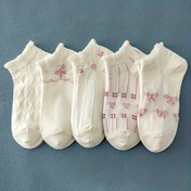 Resim Sevimli Kelebek Desenli 5 Çift Kadın Nefes Alabilir Ayak Bileği Çorapları - Yumuşak Esnek Polyester-Spandeks Karışımı, Kabartmalı Manşet, Makinede Yıkanabilir, Çeşitli Renkler (Pembe/Beyaz/Bej) Günlük ve Resmi Giyim için 