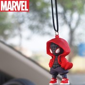 Resim 1 adet MARVEL Spider-Man Araba Asma Süsü - Kırmızı Hoodie & Sneaker Tasarımı, Dayanıklı PVC Evrensel Araba Ayna Dekoru, Hayranlar için Süper Kahraman Hediyesi, Marvel Koleksiyonluk 
