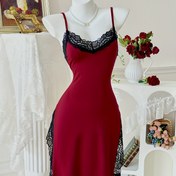 Resim 1 Adet Kadınlar İçin Seksi Dantel Detaylı V Yaka Kolsuz Gecelik - Derin Kırmızı Saten Slip Elbise, Ayarlanabilir Spagetti Askılı ve Tanga, Yazlık Uyku Giysisi, Şık Dantel Detayları, Rahat ve Şık Gece Kıyafeti, Saten Kumaş 