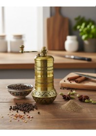 Resim Pirinç El Yapımı Karabiber Ve Baharat Değirmeni Öğütücü 4cmx11cm Sarı 