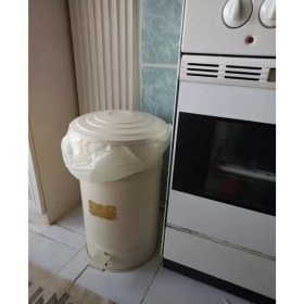 Resim Metal Galvaniz Kapaklı Çöp Kovası, 16 Lt, Mutfak ve Banyo Için, Krem Renk 