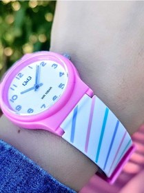 Resim Q&Q Silikon Kordonlu 10 Atm Su Geçirmez Unisex Çocuk Kol Saati V06A-014VY 