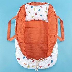 Resim Babynest ve Yastık - Çift Taraflı - Turuncu Petek - Renkli Arabalar 