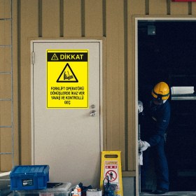 Resim Mıgnatıs - Forklift Operatörü Dönüşlerde İkaz Ver Yavaş Ve Kontrollü Geç Levhası - Sac Malzeme 50 x 70 cm 