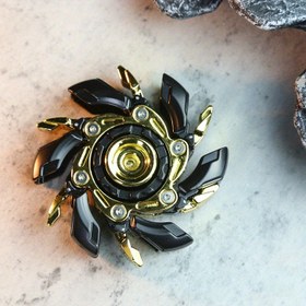 Resim Açık Zırh Döner - Fidget Kaydırıcı - Stres Oyuncakları Yetişkinler İçin Metal EDC Aksesuar - Haptik Erkek Gelişim Oyuncağı 