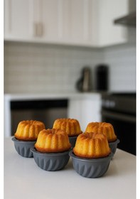 Resim Yeşil 12'li Silikon Mini Kek Kalıbı - Muffin Kalıbı 12 Adet Göbekli Kek Kalıbı Silikon Yeşil Diğer 