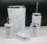 Resim 5 Parça Akrilik Gümüş Çizgi Granit Desen Soft Yuvarlak Banyo Seti Mat Beyaz 