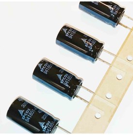 Resim B41851a7228m 2200mf 35v 16x31 Epcos Elko Kondansatör 5 Adet 