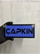 Resim Mavi Renk Üzeri Siyah Renk Çapkın Yazılı Vantuzlu Cam Süsü 