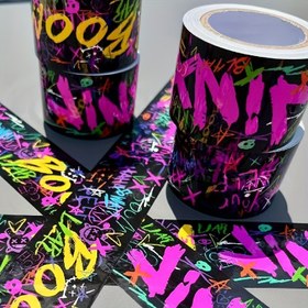 Resim 4x500cm/1.57x196.9in Graffiti Stili Yapışkan Bant Etiketleri, Su Geçirmez, Evrensel Uygulama, Diğer Plastik Malzemelerden Üretilmiştir, Arabalar, Motosikletler, Bisikletler, Bilgisayarlar, Tabletler için Uygun, DIY Tutkunları ve Bisiklet Tutkunları için Uygun 