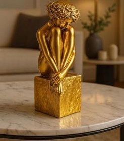 Resim Altın Renk Beton Heykel, Modern Soyut Oturan Figür Dekoru, El Boyaması Masaüstü ve Raf Dekorasyon Objesi, 24 cm 