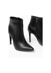 Resim Vrt-4802 Siyah Yüksek İnce Topuklu Fermuarlı Kadın Bot Acı Kahverengi 