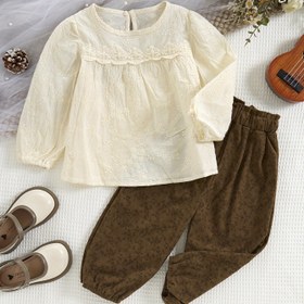 Resim Vintage Krem Renkli Nakışlı Gömlek, Dantel, Kahverengi Baskılı Rahat Uzun Pantolon, Havuç Pantolon, Şık Jakarlı Üst, Çiçekli Uzun Pantolon ile Bir Arada, Bahar ve Sonbahar için Kızlar İçin İki Parça Takım. 