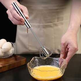 Resim El ile çalıştırılan paslanmaz çelik yumurta çırpıcı ve süt köpürtücü - Çırpma, karıştırma, hareketlendirme için çok fonksiyonlu mutfak karıştırıcısı - Kolay kullanım için ergonomik tasarım, elektrik gerektirmez, mutfak karıştırma aracı, şık metalik yüzey, dayanıklı mutfak aracı 