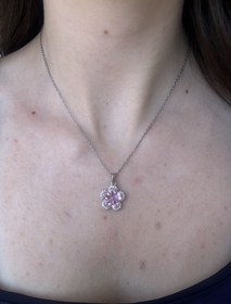 Resim Pembe Çiçek Kolye 