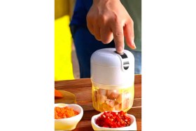 Resim Flamex Şarjlı Portatif Doğrayıcı Mini Pratik Rondo El Doğrayıcı Üç Bıçaklı Çelik Bıçaklı 