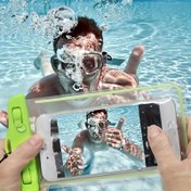 Resim Kokusuz Ekstra Büyük Boy Kaliteli Akıllı Telefon Kılıfı - Suya Dayanıklı! Su Altı Aktiviteleri, Plaj, Yüzme ve Rafting İçin İdeal—Hayatınızın Güzel Anlarını Yakalayın. Dört Mevsim Kullanımına Uygun 