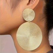 Resim Kadınlar için Cesur & Şık Geometrik Yuvarlak Küpeler - Moda Metal Görünümü, Demir Alaşımı 