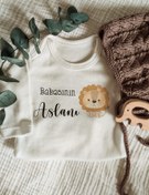 Resim Astral Baby Babasının Aslanı Yazılı Kısa Kol Organik Bebek Body 