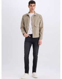 Resim DeFacto %100 Pamuk Slim Fit Dar Kesim Düğmeli Cepli Mevsimlik Baharlık Jean Ceket B8155AX25SPKH465 