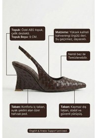 Resim Hasır Örgü Desenli Dolgu Topuk Arkası Açık Kadın Ayakkabı Kahverengi 