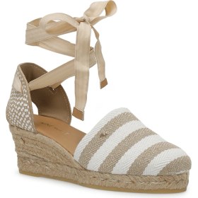 Resim Nine West Epolan 3fx Bej Kadın Dolgu Topuk Sandalet 