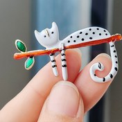 Resim Şık Kore Esintili Kedi Broşu - Kadınlar için Zarif Reçine Hayvan Yaka İğnesi, Günlük Kıyafetler & Hediye Verme için Mükemmel, Her Mevsim Moda Aksesuarı 
