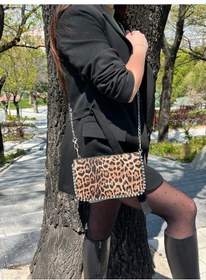 Resim Butikolea Loop Boncuklu Kadın Çantası Leopar 