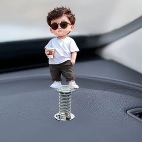 Resim 2D Düz, 2D Düz Akrilik Araba İç Dekorasyonu - Moda Gözlük ve Kahve Bardağı ile Şık Erkek Figürü, Dayanıklı Elektrikli Gösterge Paneli Aksesuarı, Arkadaşlarınız, Sınıf Arkadaşlarınız ve Arkadaşlarınız için Mükemmel Hediye, Araba Süsleri, Şık Erkek Tasarımı, Kaliteli El Sanatları, 2D Düz 