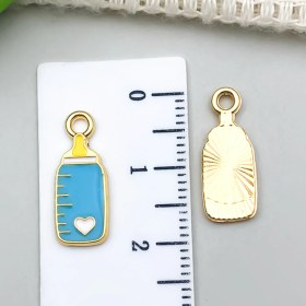 Resim Baijiafu2 Yeni Çizgi Film Ayak Kolye Yağ Damlası Alaşım Aksesuarları Dıy Sevimli Küpe Bilezik Anahtarlık Okul Çantası Takı Küçük Kolye (Yurt Dışından) 