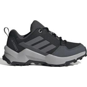 Resim Erkek Çocuklar İçin Adidas Siyah Trekking Ayakkabısı Rahat Kullanım Sunar 