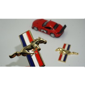 Resim Mustang Koşan At Çamurluk Yanı 3m 3d Gold Metal Logo Amblem 
