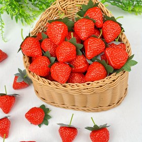 Resim 20 Adet Canlı Kırmızı Yapay Çilekler - Ev Dekorasyonu, Tatil Partileri, Kekler, İçecekler, DIY Projeleri & Fotoğraf Aksesuarları için Gerçekçi Sahte Meyve - Plaj, Yaz, Noel, Sevgililer Günü, Anneler Günü, Mezuniyetler & Dünya Günü için İdeal - Plastik, Hafif & Yeniden Kullanılabilir, DIY Proje Malzemeleri|Gerçekçi Çilekler|Plastik Çilekler 