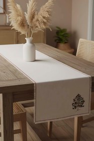 Resim Çam Ağacı Nakışlı Hasır Görünümlü Kenarları Püsküllü Runner 40x115 cm 