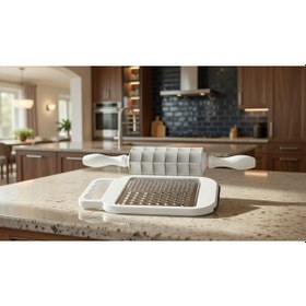 Resim Pratik 7 Bıçaklı Saklama Kutulu Mantı Merdanesi Ve Kaymaz Tabanlı Çelik Rende Muftak Seti Beyaz 