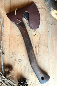 Resim El Yapımı Sakallı Balta - ST60 Yüksek Manganlı Karbon Çelik, 950 g Balta Kafası, 45 cm Gürgen Saplı, Deri Kılıflı Kamp ve Bushcraft Baltası | Tanto Bushcraft 