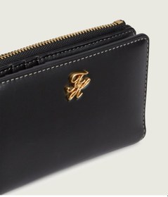 Resim Tommy Hilfiger Th Scrıpt Leather Bıfold Kadın Siyah Cüzdan - Aw0aw18490 